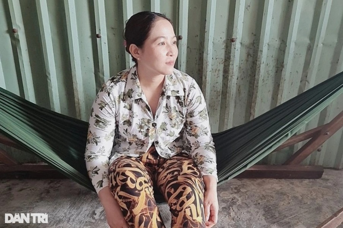 Lao động hồi hương nửa muốn đi, nửa muốn ở lại quê làm nhiêu ăn bấy nhiêu - 1 Lao động hồi hương nửa muốn đi, nửa muốn ở lại quê làm nhiêu ăn bấy nhiêu - 1