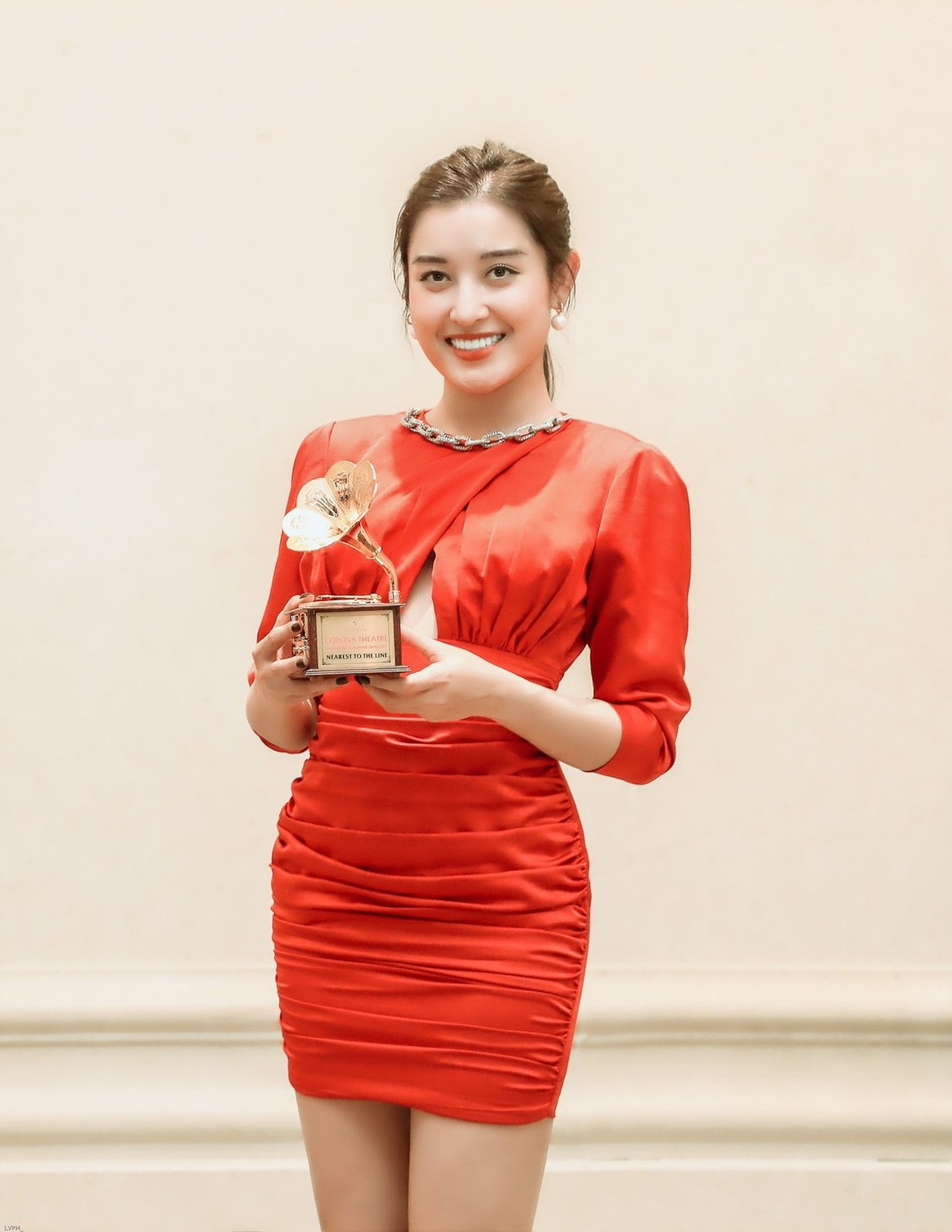Á hậu Huyền My, người đẹp Thanh Tú đọ dáng xinh đẹp trên sân golf - 5 Á hậu Huyền My, người đẹp Thanh Tú đọ dáng xinh đẹp trên sân golf - 5
