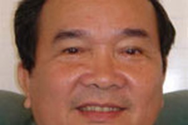 Tiền polymer giả, có không?