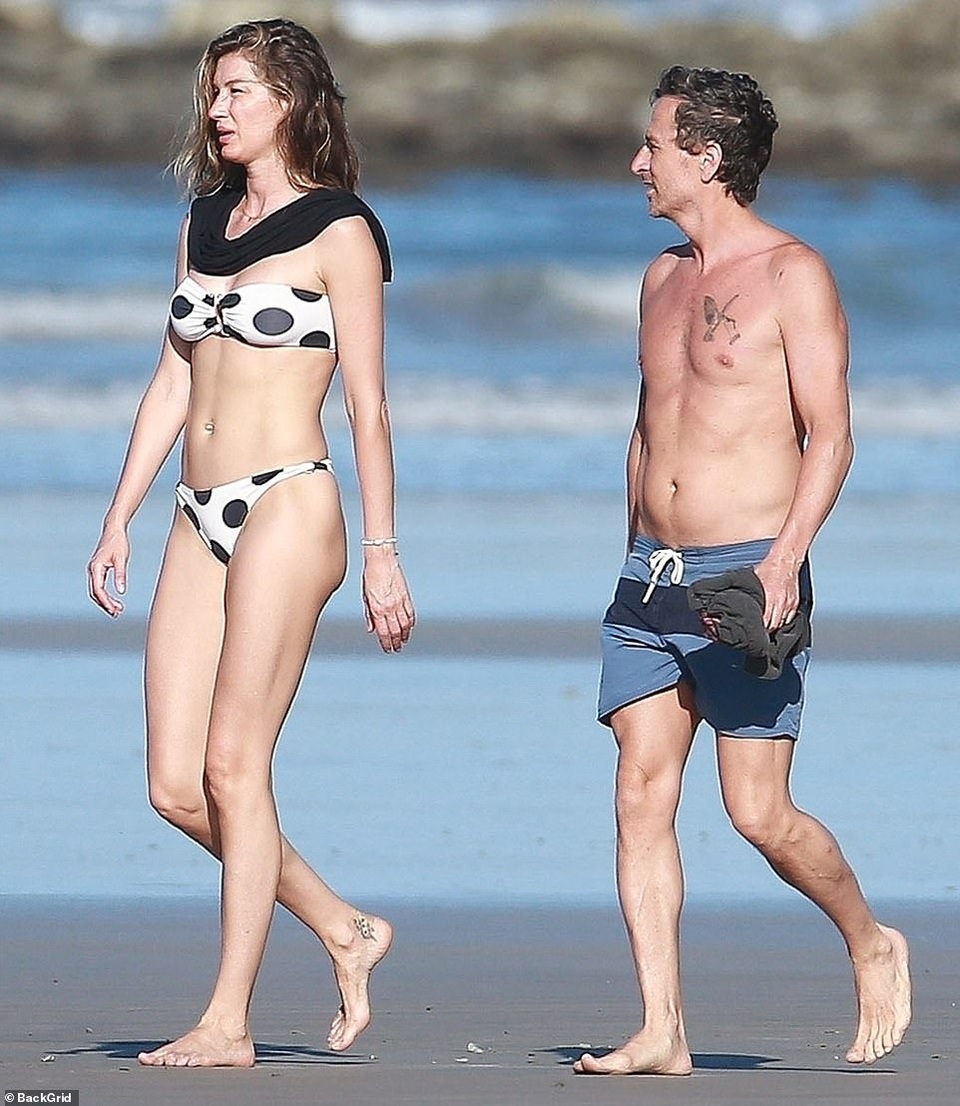 Gisele Bundchen tận hưởng kỳ nghỉ tại Costa Rica - 5 Gisele Bundchen tận hưởng kỳ nghỉ tại Costa Rica - 5