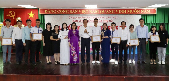 TP Cần Thơ: Thúc đẩy thực thi pháp luật về bình đẳng giới - Ảnh 1. TP Cần Thơ: Thúc đẩy thực thi pháp luật về bình đẳng giới - Ảnh 1.
