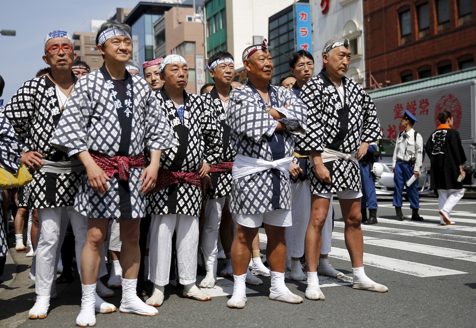 Lễ hội đặc biệt ở Tokyo, nơi chào đón các yakuza xăm kín người - 11 Lễ hội đặc biệt ở Tokyo, nơi chào đón các yakuza xăm kín người - 11