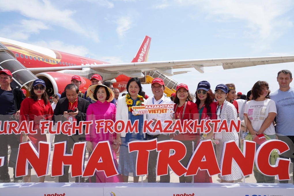 Vietjet ra mắt đường bay Kazakhstan - Nha Trang - 3 Vietjet ra mắt đường bay Kazakhstan - Nha Trang - 3