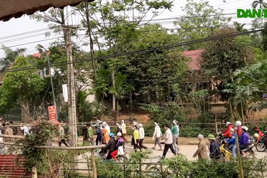 Vụ tai nạn 7 người tử vong: 5 đám tang nơi xã nghèo