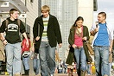 Thông tin du học Anh và hỗ trợ tài chính của trung tâm CEPECE - Cục đào tạo với nước ngoài