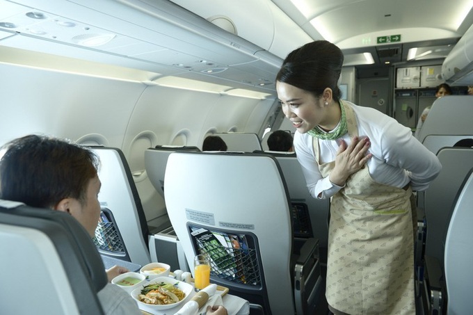 “Nóng” vé máy bay Tết, lập ban chỉ đạo kiểm soát tăng giá vé trái phép - Ảnh 2. “Nóng” vé máy bay Tết, lập ban chỉ đạo kiểm soát tăng giá vé trái phép - Ảnh 2.