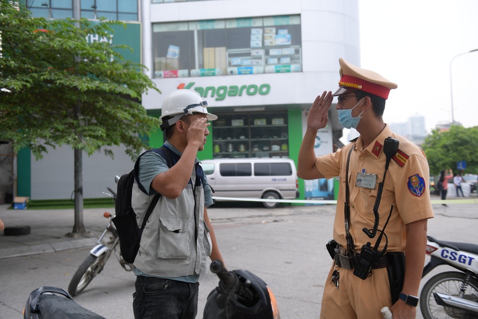 Hà Nội ra quân tổng kiểm tra phương tiện từ 6h sáng - 6 Hà Nội ra quân tổng kiểm tra phương tiện từ 6h sáng - 6