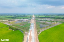 Thủ tướng: "Hoàn thành cao tốc Châu Đốc - Cần Thơ - Sóc Trăng vào tháng 6"