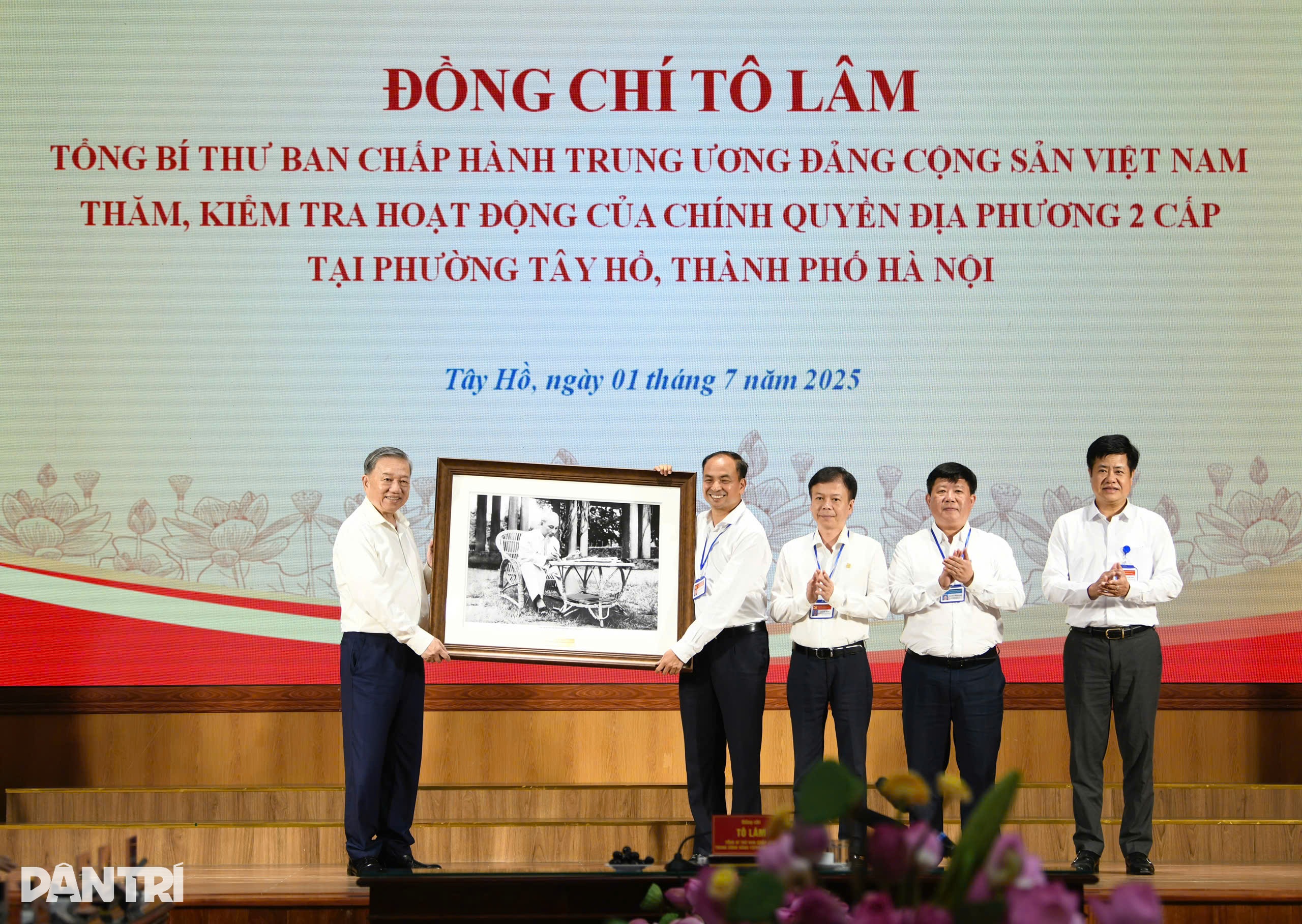 Tổng Bí thư Tô Lâm: Lấy hiệu quả phục vụ nhân dân là mục tiêu cao nhất - 5 Tổng Bí thư Tô Lâm: Lấy hiệu quả phục vụ nhân dân là mục tiêu cao nhất - 5