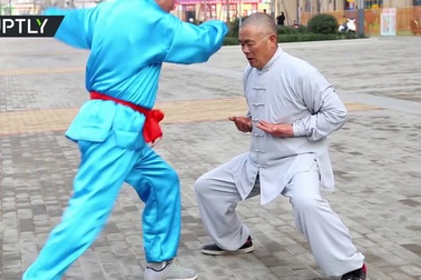 Những cao thủ võ lâm luyện cho “chỗ hiểm” trở nên cứng như đá