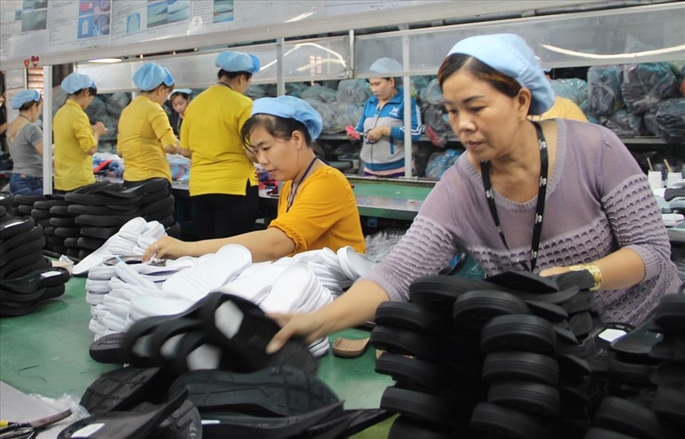 Bình Dương: Cần tuyển 40.000 lao động từ những ngày đầu năm 2020 - 1 Bình Dương: Cần tuyển 40.000 lao động từ những ngày đầu năm 2020 - 1