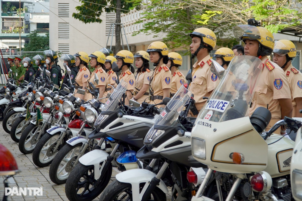 Giám đốc Công an TPHCM: Không để người dân là nạn nhân của các hành vi phạm tội - 2 Giám đốc Công an TPHCM: Không để người dân là nạn nhân của các hành vi phạm tội - 2