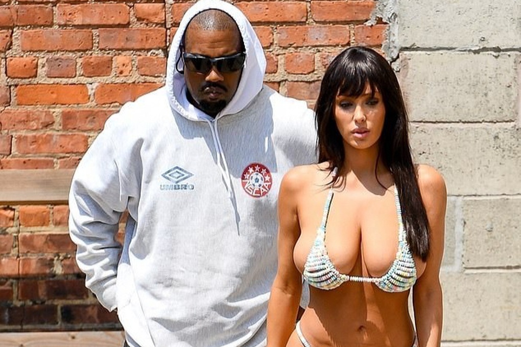 Kanye West's wife's underwear made from candy costing 6.5 billion VND criticized - 1 Nội y làm từ kẹo tốn 6,5 tỷ đồng của vợ Kanye West bị chỉ trích - 1