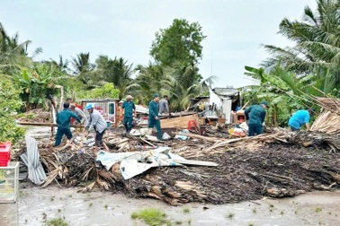 Một người mất tích, 4 nhà tốc mái ở An Giang do ảnh hưởng bão Kajiki