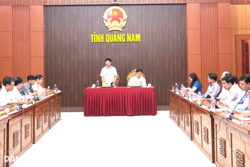 Bí thư Quảng Nam: Sắp xếp tổ chức bộ máy cũng là cơ hội lựa chọn cán bộ tốt - 1 Bí thư Quảng Nam: Sắp xếp tổ chức bộ máy cũng là cơ hội lựa chọn cán bộ tốt - 1