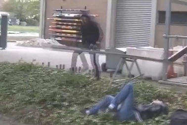 Những pha hành xác “chỗ hiểm” của các quý ông