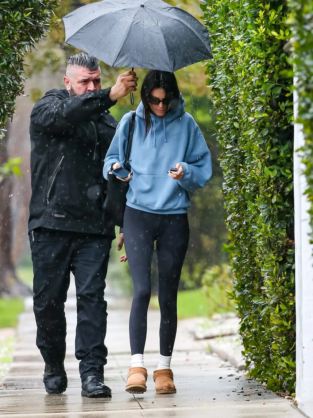 Vì một bức ảnh, siêu mẫu Kendall Jenner bị chỉ trích - 1 Vì một bức ảnh, siêu mẫu Kendall Jenner bị chỉ trích - 1