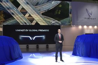 Sự kiện VinFast ra mắt bộ đôi SUV điện VF e35 và VF e36 tại Mỹ