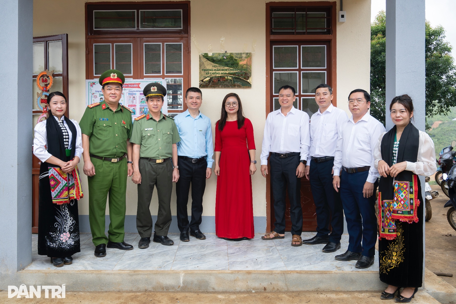 Khánh thành điểm trường trên mây tặng học sinh vùng cao Sơn La - 15