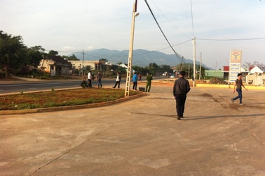 Họ hàng gây án mạng trong đám cưới