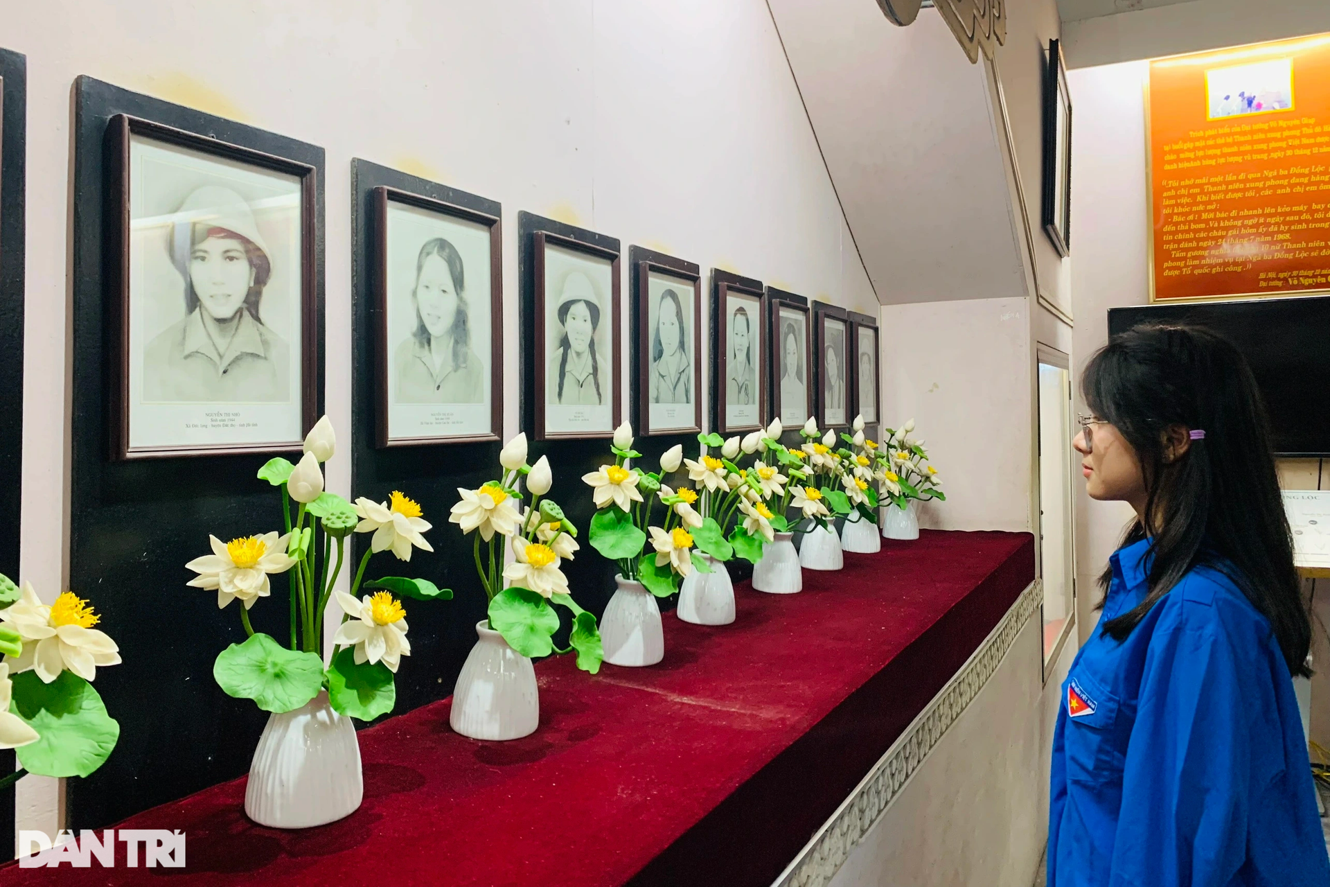 Hàng vạn người vượt nắng nóng hơn 40 độ C về Ngã ba Đồng Lộc - 5 Hàng vạn người vượt nắng nóng hơn 40 độ C về Ngã ba Đồng Lộc - 5