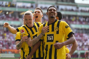 Vòng cuối Bundesliga tối nay: Ngôi vương gọi tên Bayern hay Dortmund?