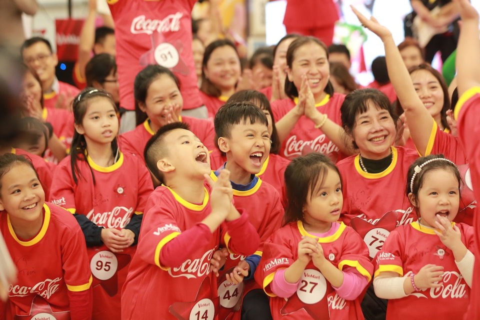 Dự sinh nhật VinMart  VinMart +, khách hàng ẵm quà khủng hàng trăm triệu đồng - 5