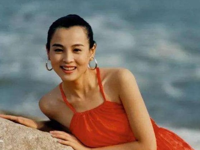 Nữ chính Nàng Phi Yến trong cung nhà Hán: Bị phụ tình, sống cô độc - 10 Nữ chính Nàng Phi Yến trong cung nhà Hán: Bị phụ tình, sống cô độc - 10