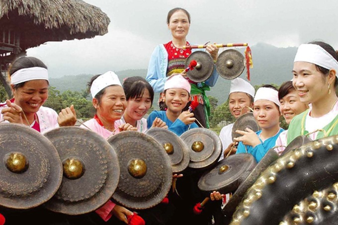 Sưu tầm di sản văn hóa truyền thống điển hình các dân tộc thiểu số