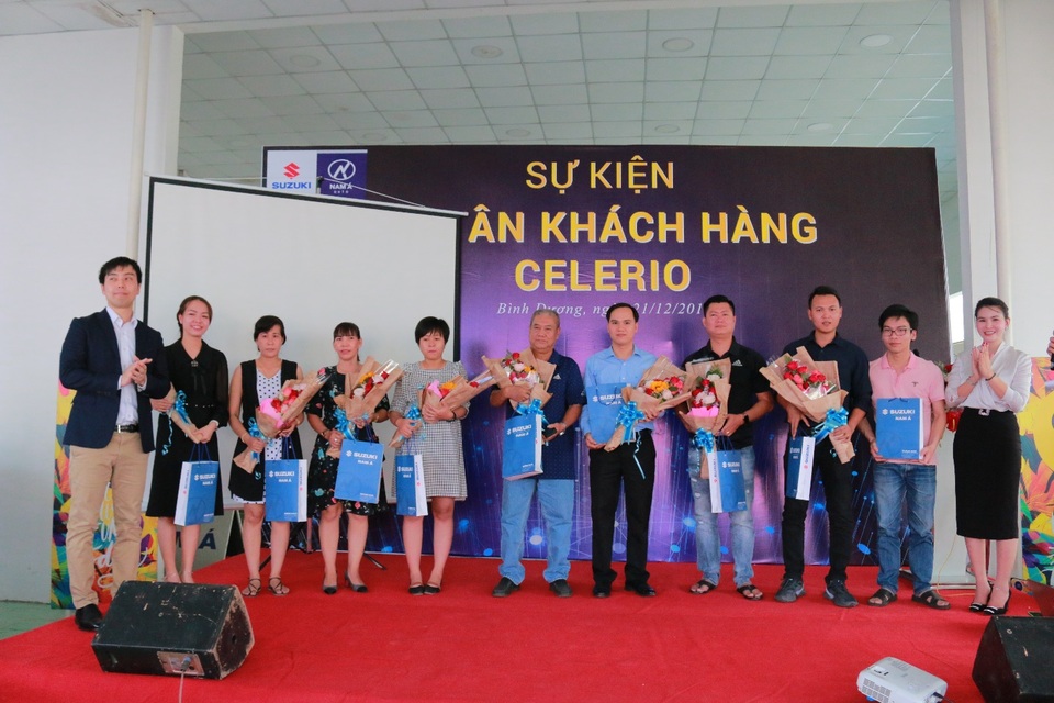 Tưng bừng chuỗi sự kiện tri ân khách hàng Suzuki trên toàn quốc - 3 Tưng bừng chuỗi sự kiện tri ân khách hàng Suzuki trên toàn quốc - 3