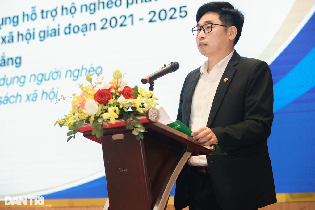Hỗ trợ người nghèo bằng tạo việc làm, sinh kế, giảm cho không - 3 Hỗ trợ người nghèo bằng tạo việc làm, sinh kế, giảm cho không - 3