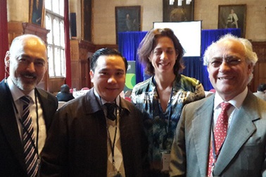 Chủ tịch HĐQT trường Hanoi Academy gặp mặt đại diện của Edexcel tại vương quốc Anh