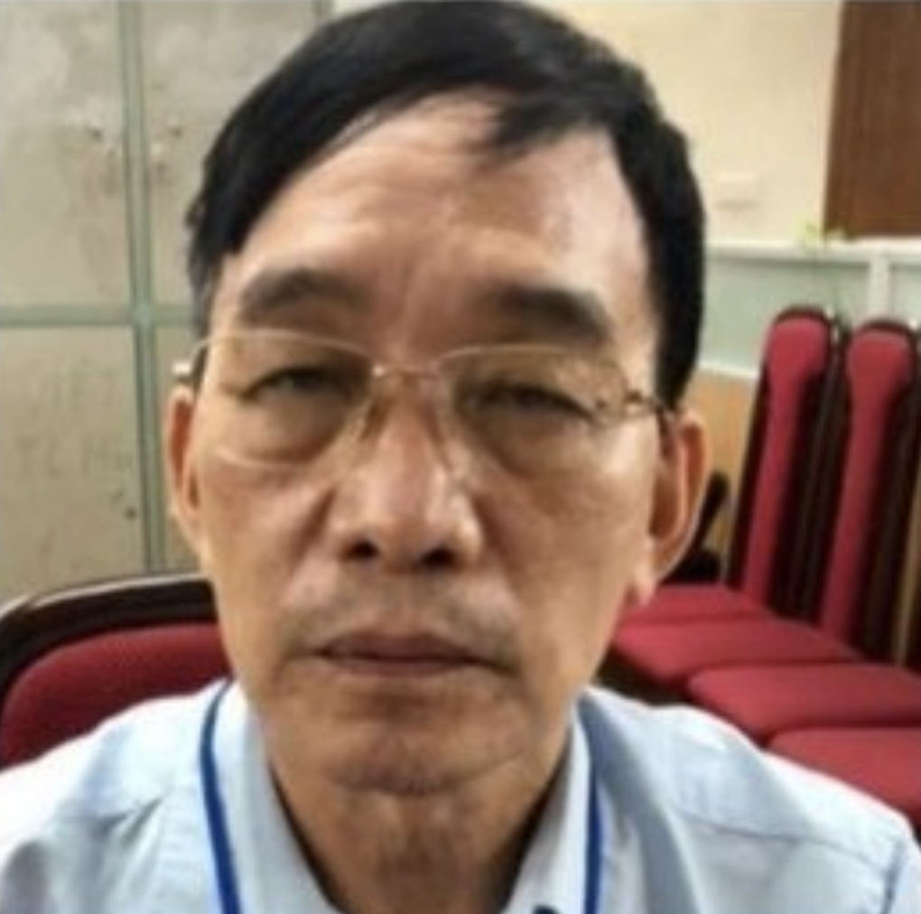 Những túi giấy đựng hơn 30 tỷ đồng cảm ơn 3 cán bộ Sở Giáo dục Quảng Ninh - 2 Những túi giấy đựng hơn 30 tỷ đồng cảm ơn 3 cán bộ Sở Giáo dục Quảng Ninh - 2