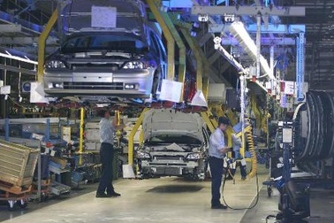 GM chuyển sản xuất sang các nước có chi phí thấp