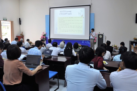 Dạy và học Vật lý đáp ứng đổi mới chương trình giáo dục phổ thông