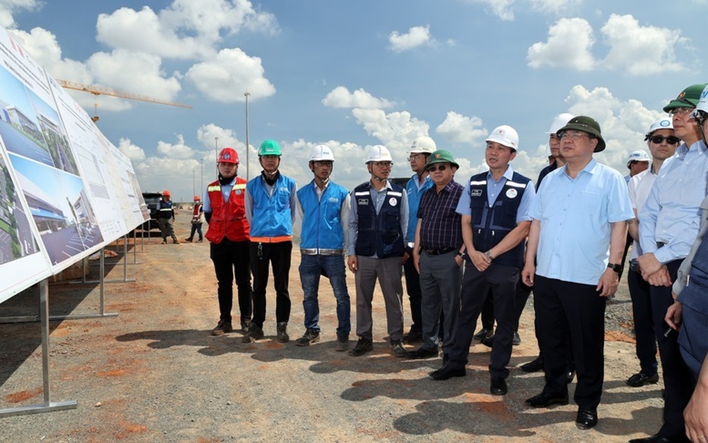 Phó Thủ tướng Thường trực chỉ đạo tăng tốc dự án kết nối sân bay Long Thành - 1