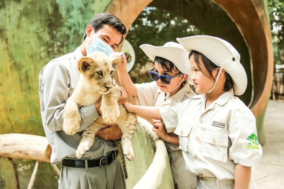 Một ngày vào vai nhà động vật học giữa thiên đường hoang dã Vinpearl Safari - 8 Một ngày vào vai nhà động vật học giữa thiên đường hoang dã Vinpearl Safari - 8