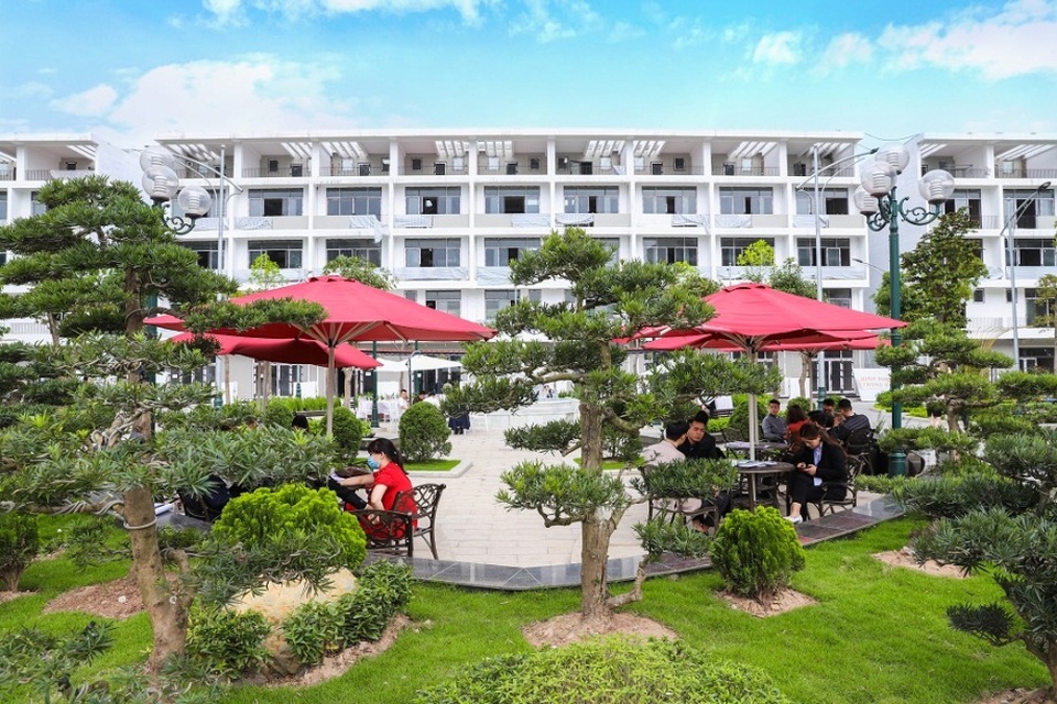 Giới đầu tư BĐS Hà Nội “phát cuồng” với shophouse chỉ 7,3 tỷ đồng - 2 Giới đầu tư BĐS Hà Nội “phát cuồng” với shophouse chỉ 7,3 tỷ đồng - 2