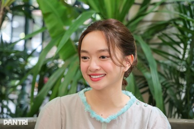 "Nữ tiếp viên gợi cảm" Kaity Nguyễn: Đàn ông sợ, tôi cũng chấp nhận