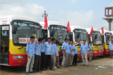 Hà Tây: Khai trương tuyến buýt mới