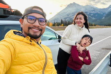 Vợ chồng Huỳnh Đông rời showbiz, định cư nước ngoài: Đi "phượt" bằng ô tô