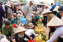 Chợ quê Giao Thủy