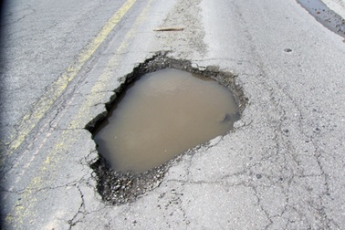 "Trảm" hai nhà thầu liên quan dự án đường tránh TP Hà Tĩnh 