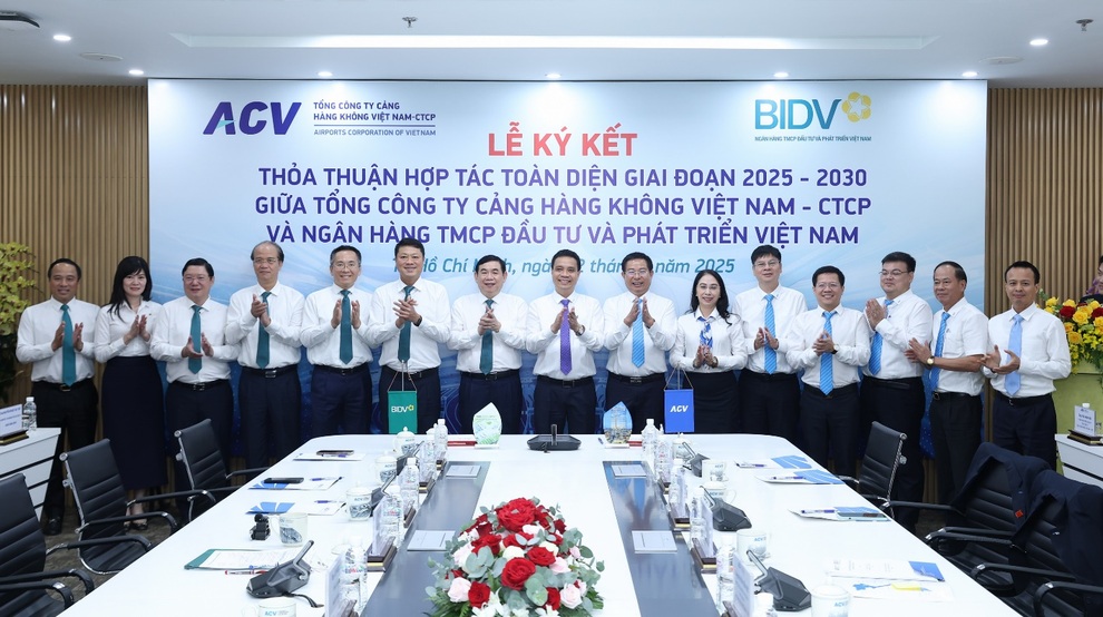 BIDV und ACV fördern Zusammenarbeit in der neuen Ära – 2 BIDV và ACV đẩy mạnh hợp tác trong kỷ nguyên mới - 2