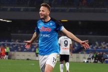 Hơn Inter 18 điểm, Napoli tiến sát chức vô địch Serie A