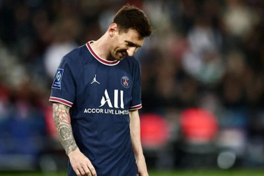 Lionel Messi tệ hại tới khó tin ở PSG, hứng chịu sự chỉ trích nặng nề