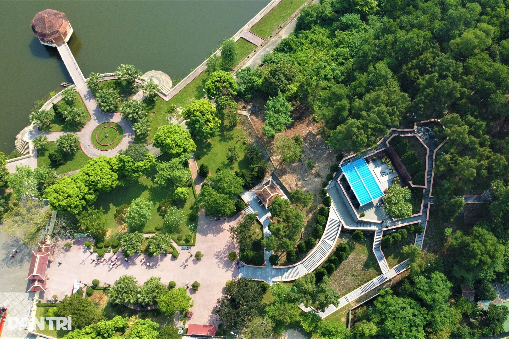 View - Quê hương cố Tổng Bí thư Trần Phú - "Về làng quê ngỡ như phố" | Báo Dân trí