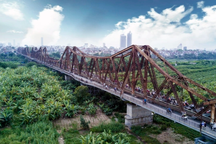 Pháp sẽ hợp tác với Việt Nam bảo tồn cầu Long Biên