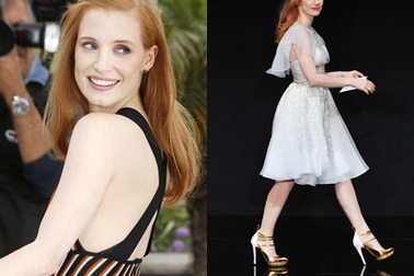 Người đẹp phim Cây đời khéo chọn đồ khoe da trắng mịn