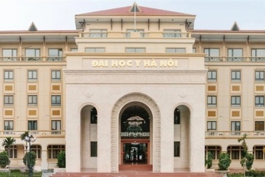 Ứng viên phó giáo sư trẻ nhất trường Y sinh năm 1987